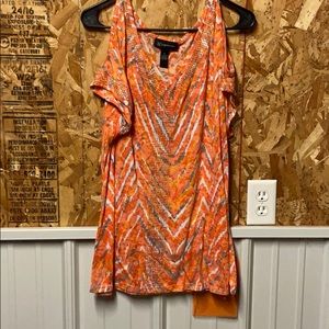 I-N-C  top so pretty blingy sz 1X